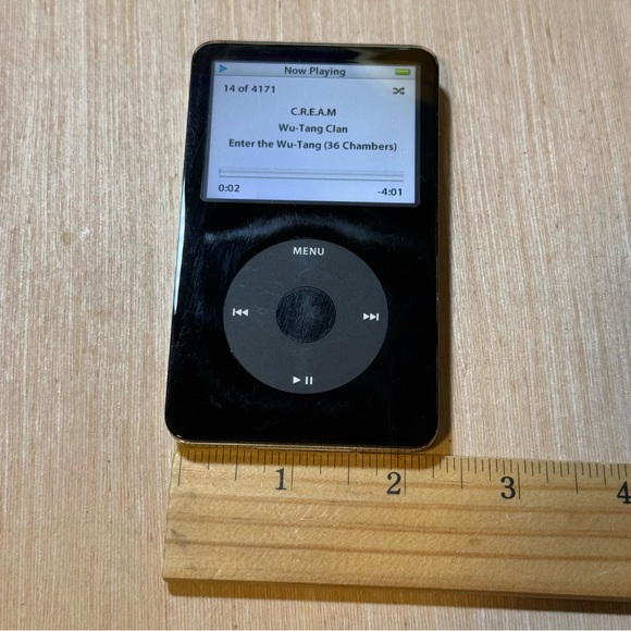 iPod Model:A1136 5thGen 30GB Blk Tested Good w/4171 Songs/Charger Read Info Blw! - Picture 14 of 14